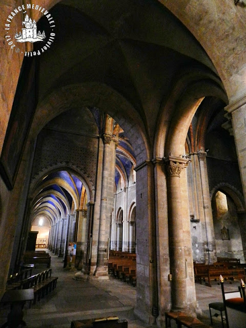 BELLEVILLE (69) - Eglise Notre-Dame (XIIe-XIVe siècles) (Intérieur)