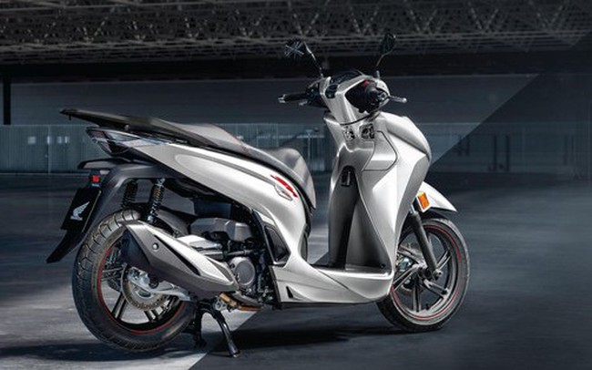 Giá xe máy Honda đồng loạt tăng mạnh, đội giá hàng chục triệu đồng