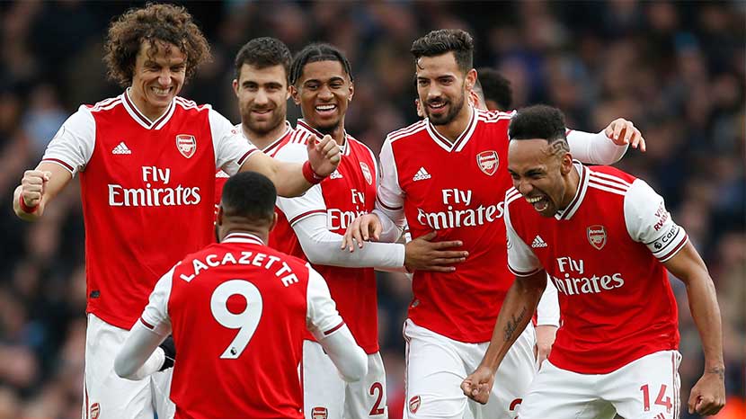 Pemain Arsenal merayakan gol yang dicetak Lacazette