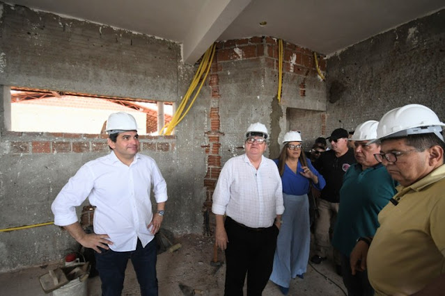 João Azevêdo autoriza obras rodoviárias e inspeciona construções de escola, anfiteatro, creche e hospital em Pocinhos