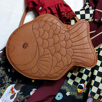 Forest Wardrobe Taiyaki Bag (2018) Brown