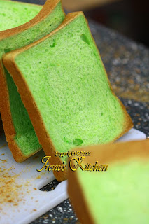 ROTI TAWAR PANDAN