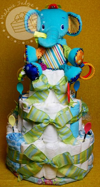 How To Make A Diaper Cake Without Rolling. have a basic diaper cake!