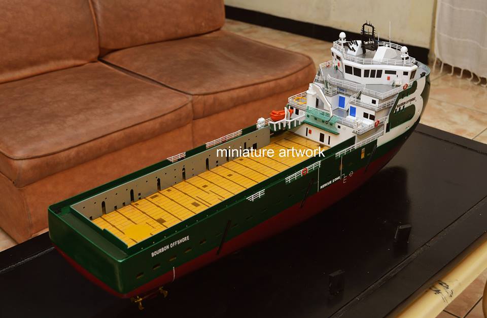 pembuat produsen miniatur kapal psv platform supply vessels bourbon offshore supply ship berpengalaman