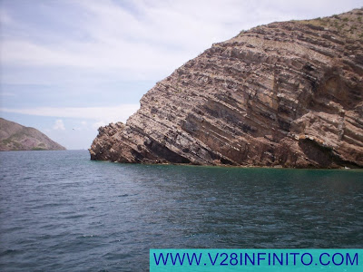 imagen Tours de isla en yate mochima