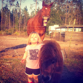 Funny animals of the week - 24 January 2014 (40 pics), horse photobombing little girl photo