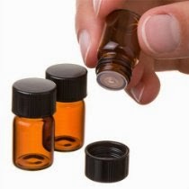 <br />2 ml (5/8 dram) Amber Glass Essential Oil Bottle with Orifice Reducer and cap- 12 pack