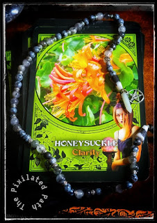 Honeysuckle card from the Flower Magic Oracle