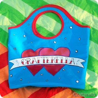 chica bag finished back