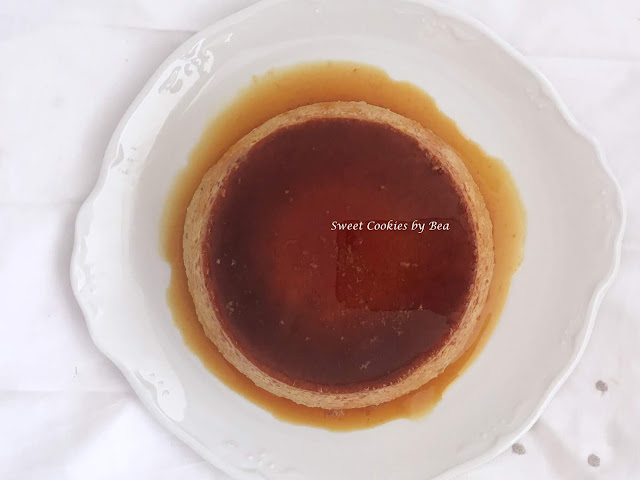 Flan de huevo con leche condensada y panela en olla lenta