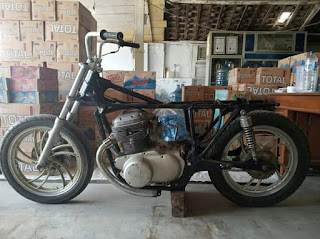 Dijual Yamaha TX750 twin surat komplit