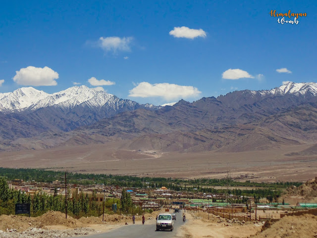 Manali-Leh highway self supported cycling hindi blog