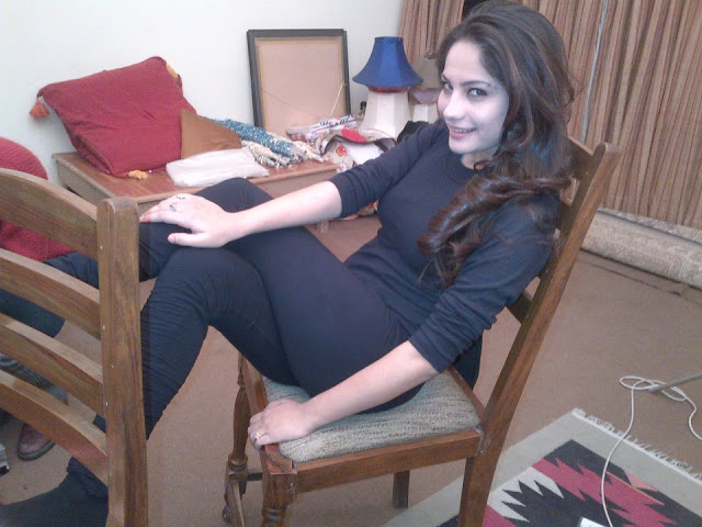 Neelam Muneer Wallpapers Free