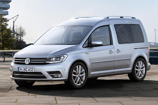 Volkswagen Caddy Life (2016) Front Side