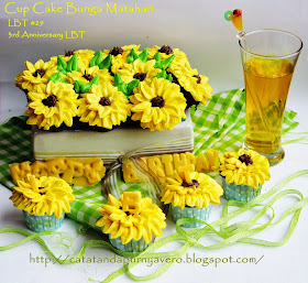 <img src="cupcake bunga matahari.jpg" alt="cup cake bunga matahari ">