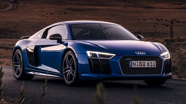 Audi R8 V6