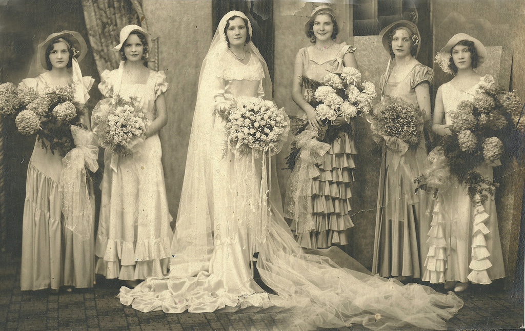 50 Fascinating Vintage Wedding  Photos From the Roaring 20s 