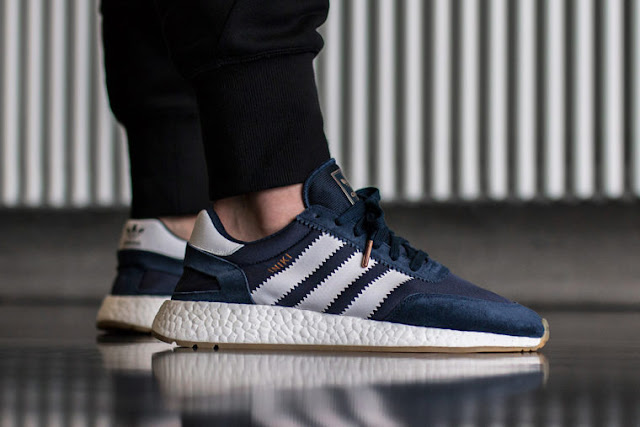 adidas Iniki Runner Boost blue azul