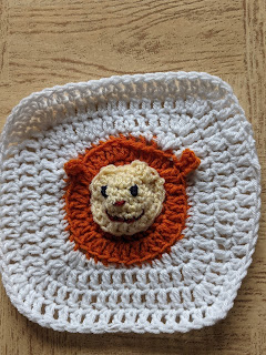 The cute M for Monkey Granny Square - a free crochet pattern from Sweet Nothings Crochet