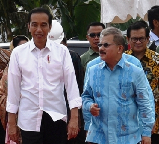 Kunjungan Presiden Jokowi, Dimanfaatkan Bupati Ali Mukhni  Ekspos Mega Proyek di Padang Pariaman