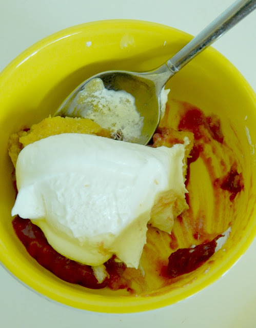 strawberry ginger beer dump cake (sweetandsavoryfood.com)