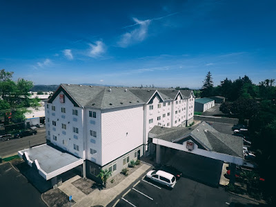 Extended Stay Hotel | Portland Suites Airport East