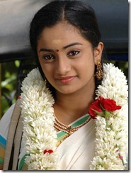 Actress Umashree in En Kadhal Pudhithu Movie Hot Photos