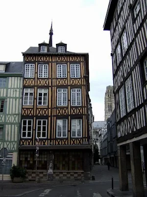 houses in Rouen