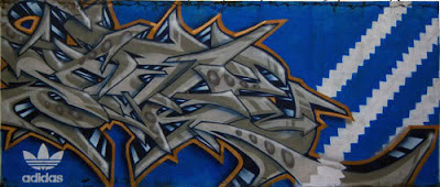 graffiti street art,graffiti blue