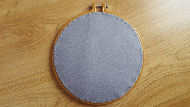 DIY embroidery hoop organiser