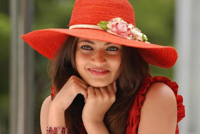 Cute and Lovely Sneha Ullal image