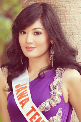 Juara Puteri Indonesia 2011 Maria Selena