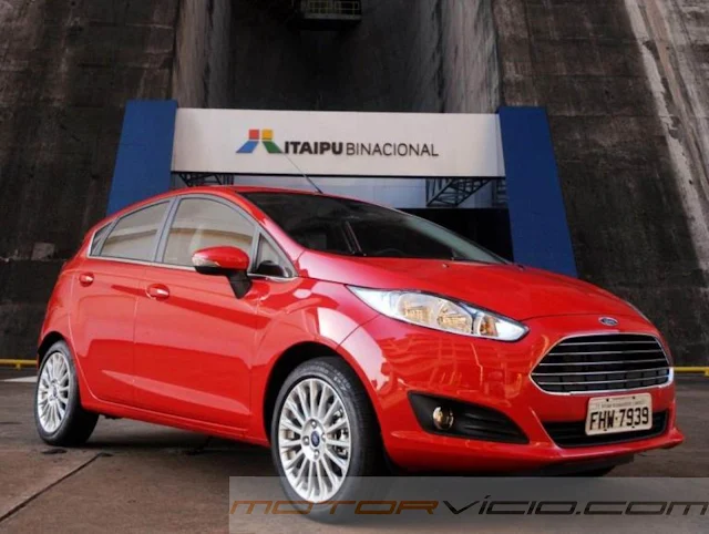 carro New Fiesta Hatch 2014 Automático