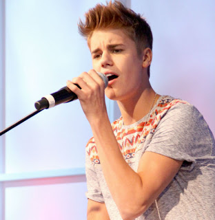 Justin Bieber Lashes Out At Paternity Accusations