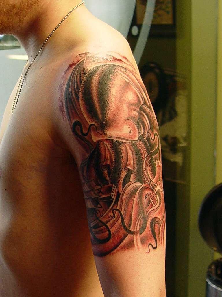 The Lovecraftsman: 15 loathsomely beautiful Cthulhu tattoos