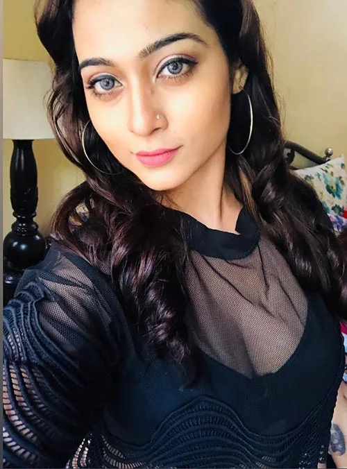 Piyali Munsi gandii baat 5 actress