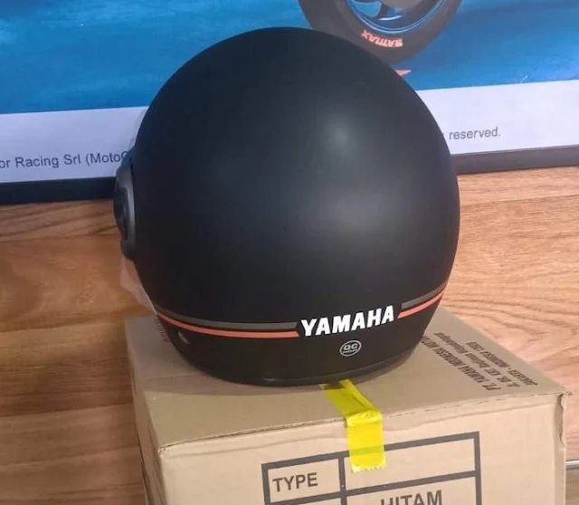 Helm XSR155 Belakang