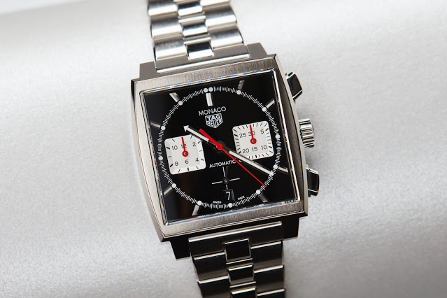 Lanzamiento de la nueva réplica de reloj TAG Heuer Monaco Heuer 02 Black Dial de 39 mm