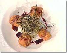 Soffice di melanzane con bocconcini di pecorino e prosciutto
