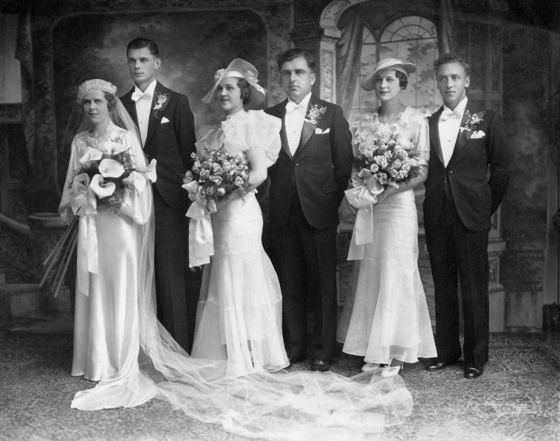 Bias Cut Silver 1930s Wedding Gown | Alexia | Deco Shop
