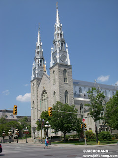 Eastern Canada Road Trip | Notre Dame Cathedral Basilica in Ottawa