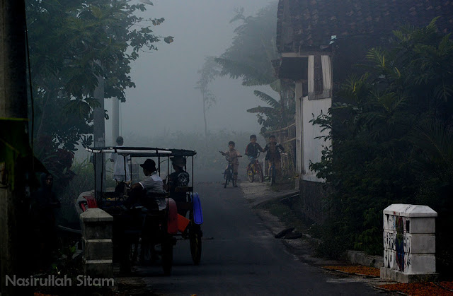 Kabut kala pagi hari di Temanggung