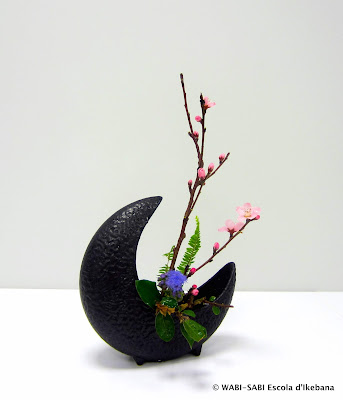 Ikebana-Jiyuka-Freestyle-Moon