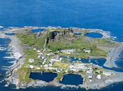 Around 3,000 people lived on the islands when the quarries were working. (scotland slate islands )