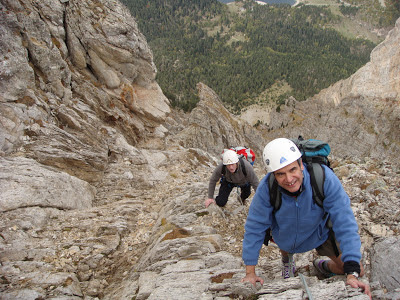 Llegando al Petit Encantat, al fondo el Encantat Gran.