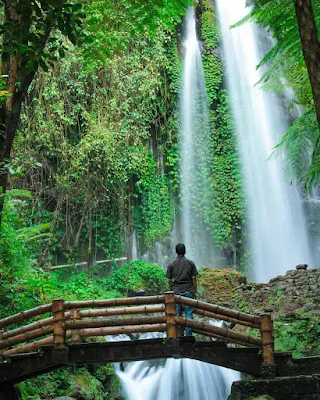 foto air terjun jumog karanganyar