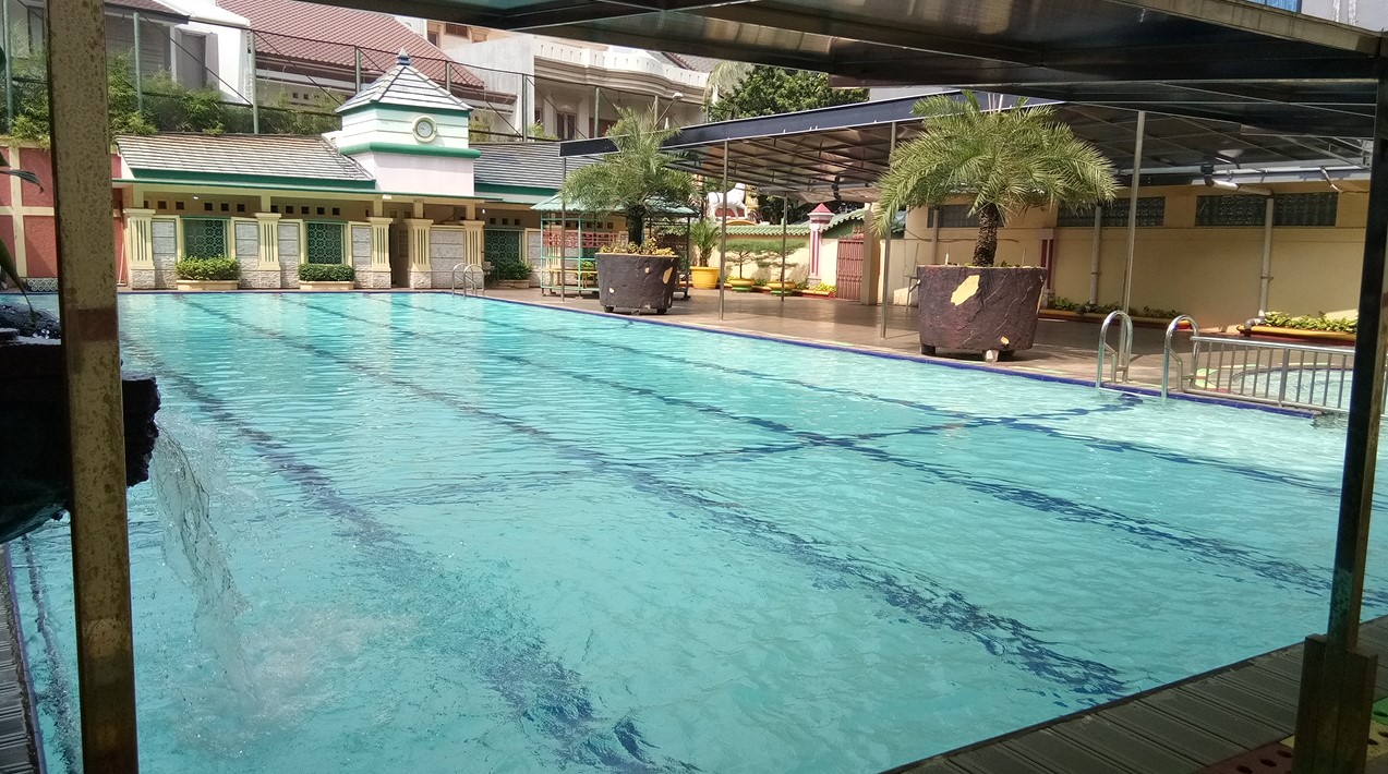 pelita swimming pool