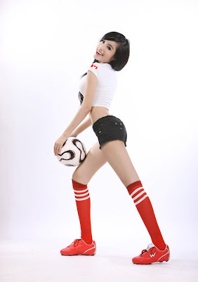 soccer babes ,Sexy and Busty Elly Tran Ha in Irresistible Soccer Attire
