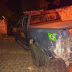 CAMINHONETE DA FORÇA NACIONAL DERRUBA MURO DE CASA DURANTE PERSEGUIÇÃO NO LITORAL POTIGUAR