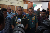 Komando Resor Militer (Korem) 032/Wirabraja menggelar  nonton bareng menyaksikan Kasad Award 2023 bersama Forkopimda Provinsi Sumatera Barat dan Awak media di Gedung Sapta Marga Makorem 032/Wbr Jln. Jenderal Sudirman No. 29 Kota Padang, Senin (10/72023).